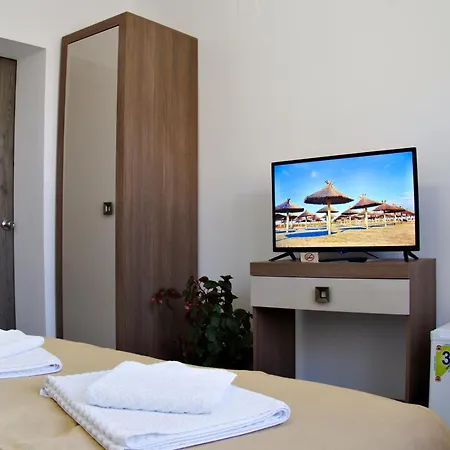 Guest house Casuta Lui Ion 3*